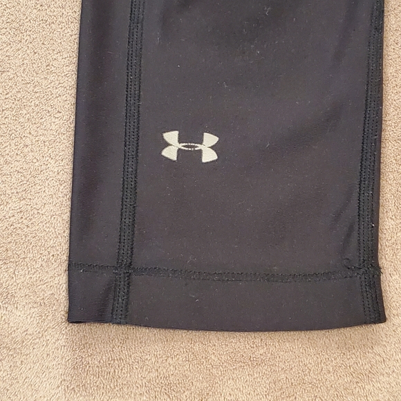 Under Armour Compression Heatwear  Boys M - Picture 4 of 6